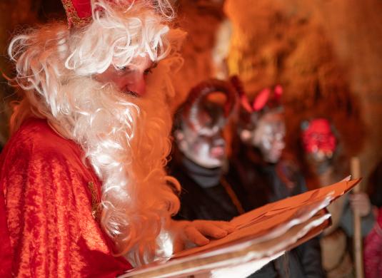 Mikuláš s partičkou v Mladečských jeskyních, 5. 12. 2024