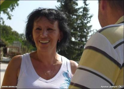 Mladečské jeskyně - budova po opravě, květen 2011 - vedoucí D. Coufalová