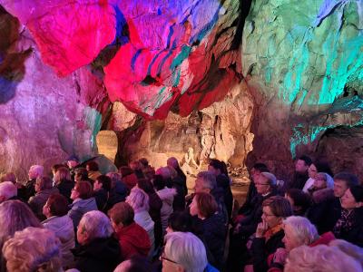 Davide Mattioli; Největší italské hity v Mladečských jeskyních