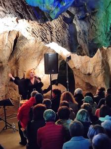 Kristýna Šebková v Mladečských jeskyních, 18. 9. 2023