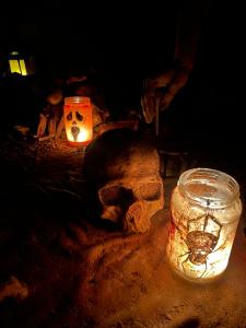 Halloween postrašil v Mladečských jeskyních 26.-27. října 2024