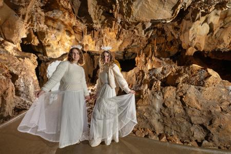 Mikuláš s partičkou v Mladečských jeskyních, 5. 12. 2024