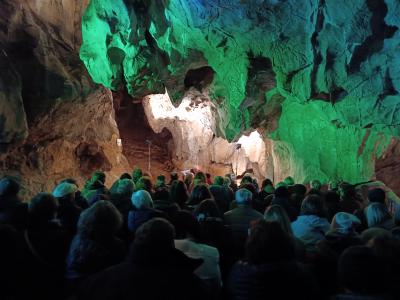 Koncert Jana-Matěje Raka v Mladečských jeskyních, 7. 4. 2025